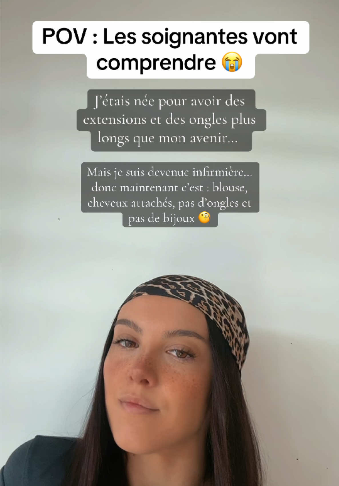 @𝒞𝑜𝓁𝒾𝒾𝒾𝓃𝑒