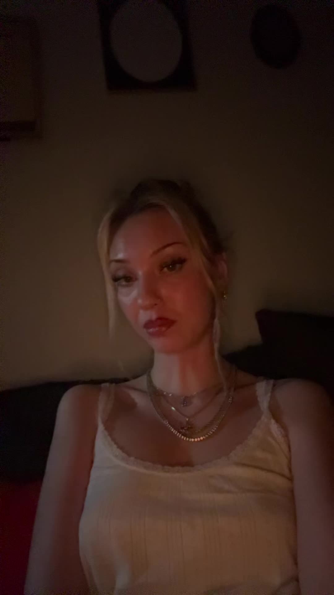 @👽