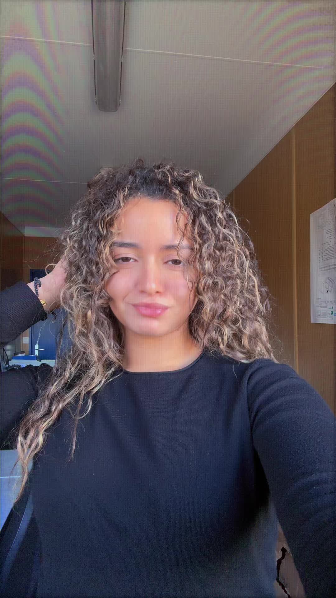 @Bibi