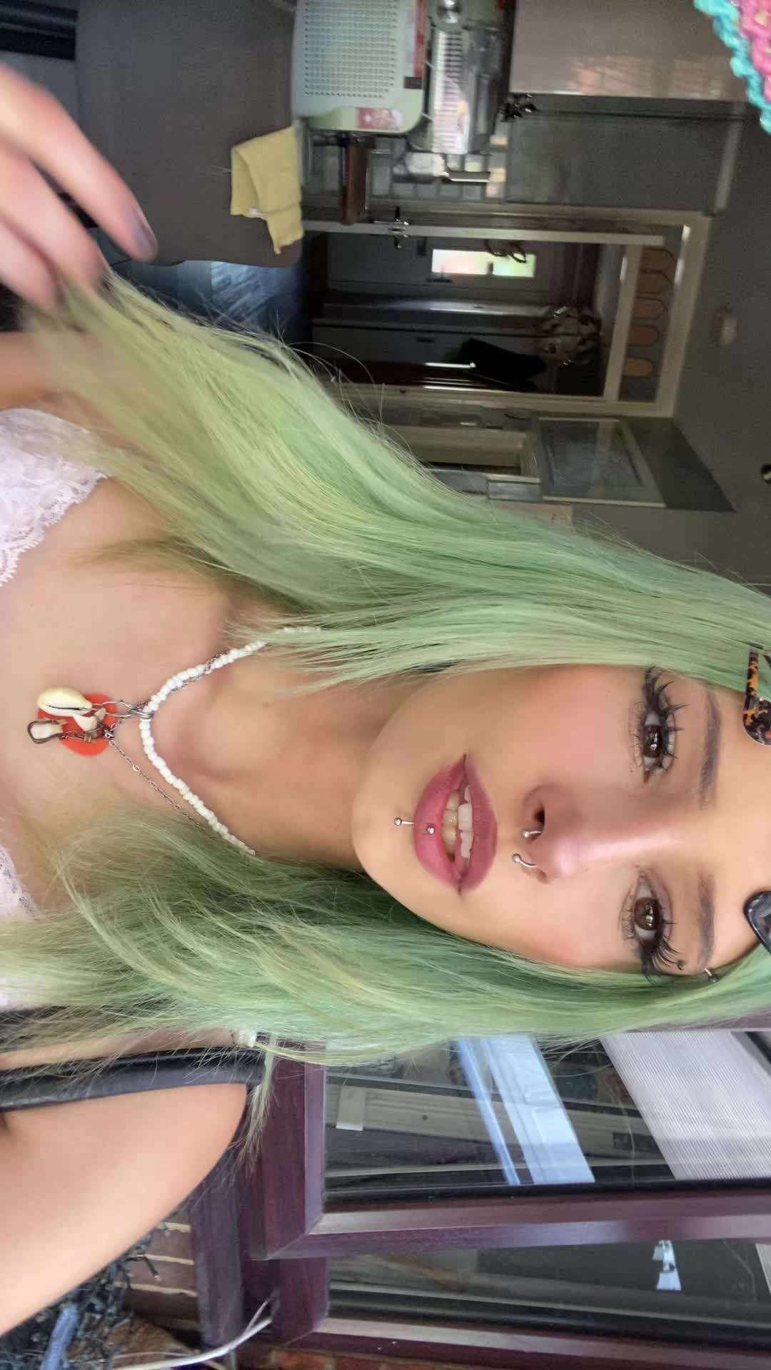 @𝒉𝒂𝒎𝒃𝒖𝒓𝒈𝒍𝒂𝒓ꨄ 🪽🎼