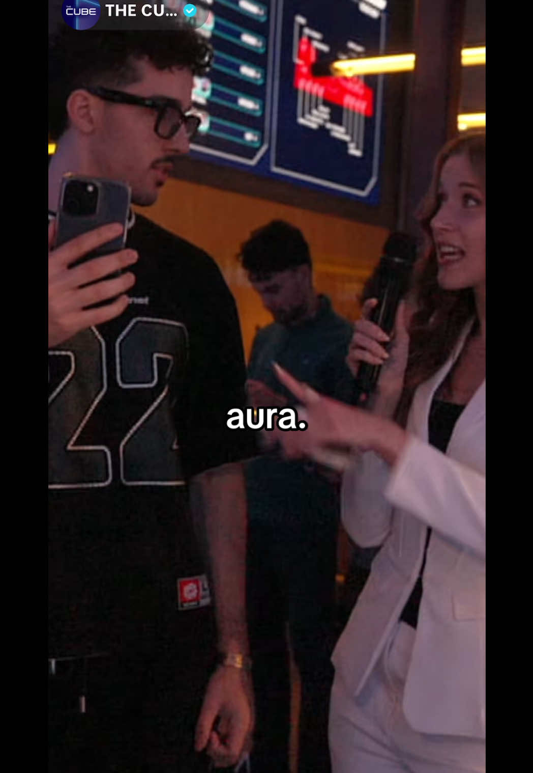 @Elisa🍀☄️