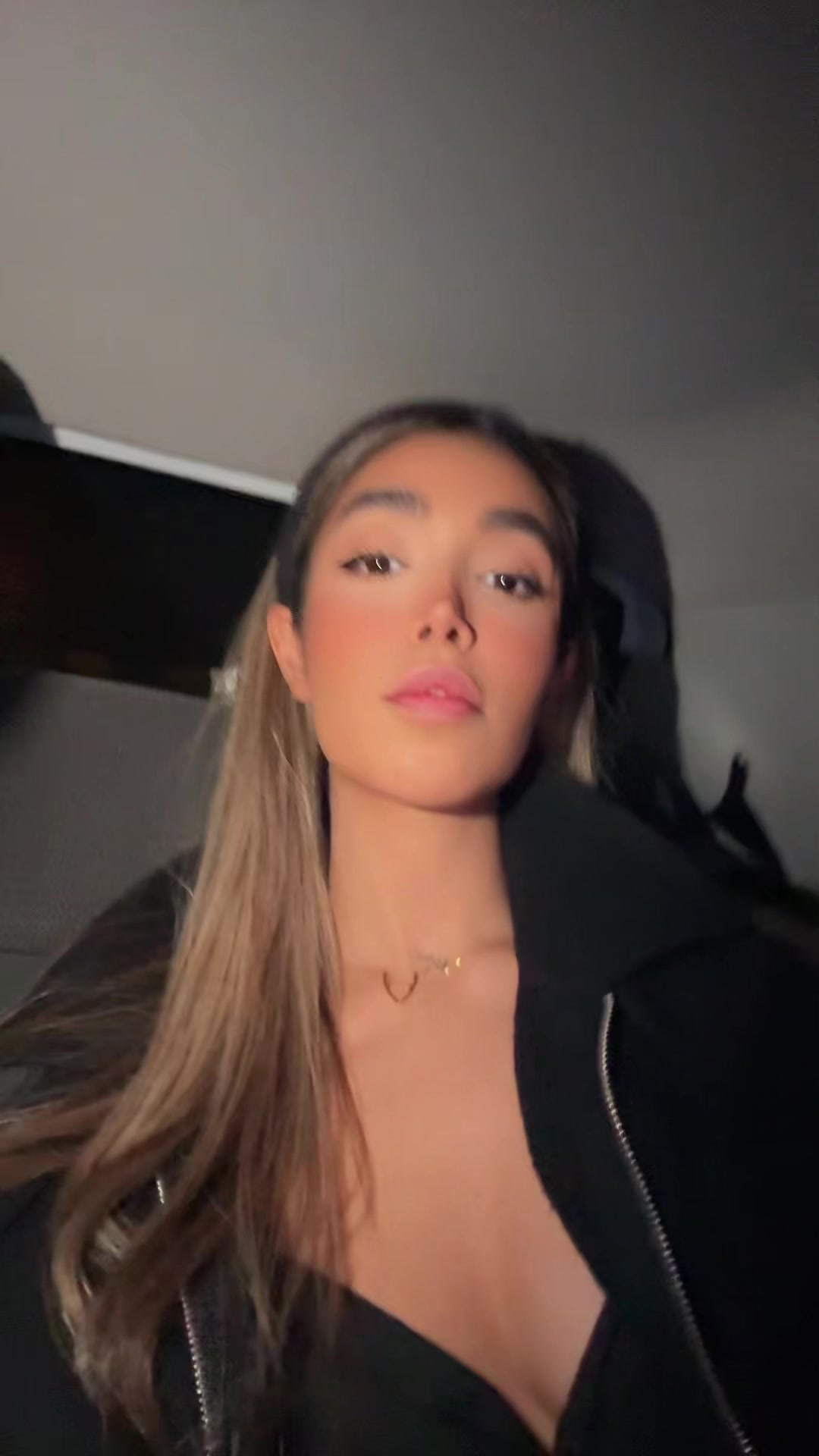 @saahaarrr__