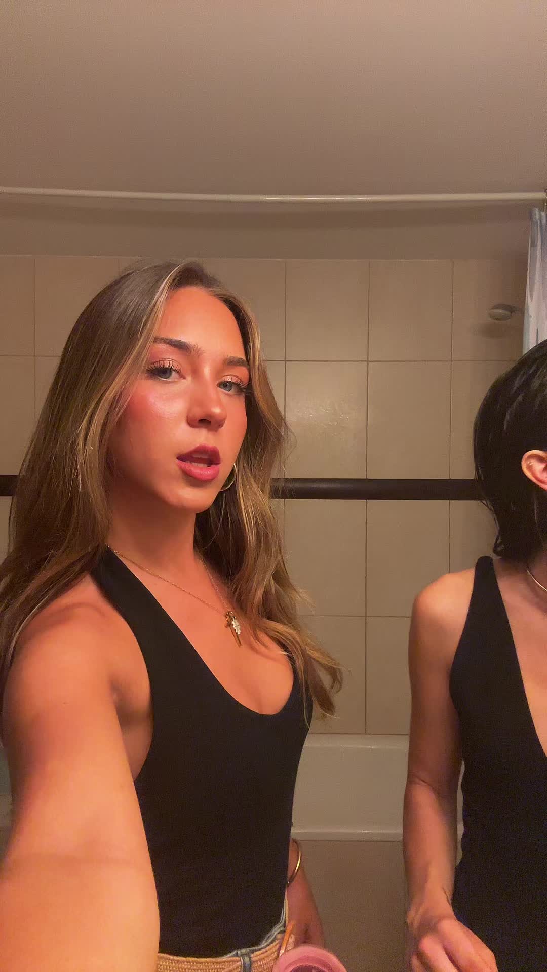 @𝓪𝓵𝓫𝓪 𝓷𝓾𝓷𝒆𝓵𝓵