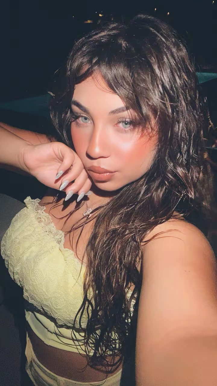@elenaa.mua_
