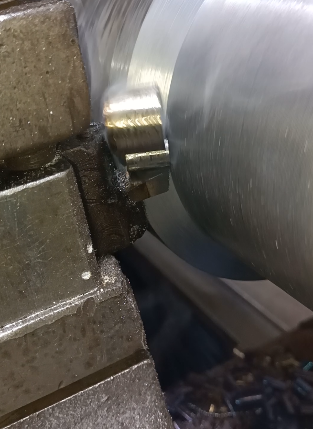 @00 lathe works