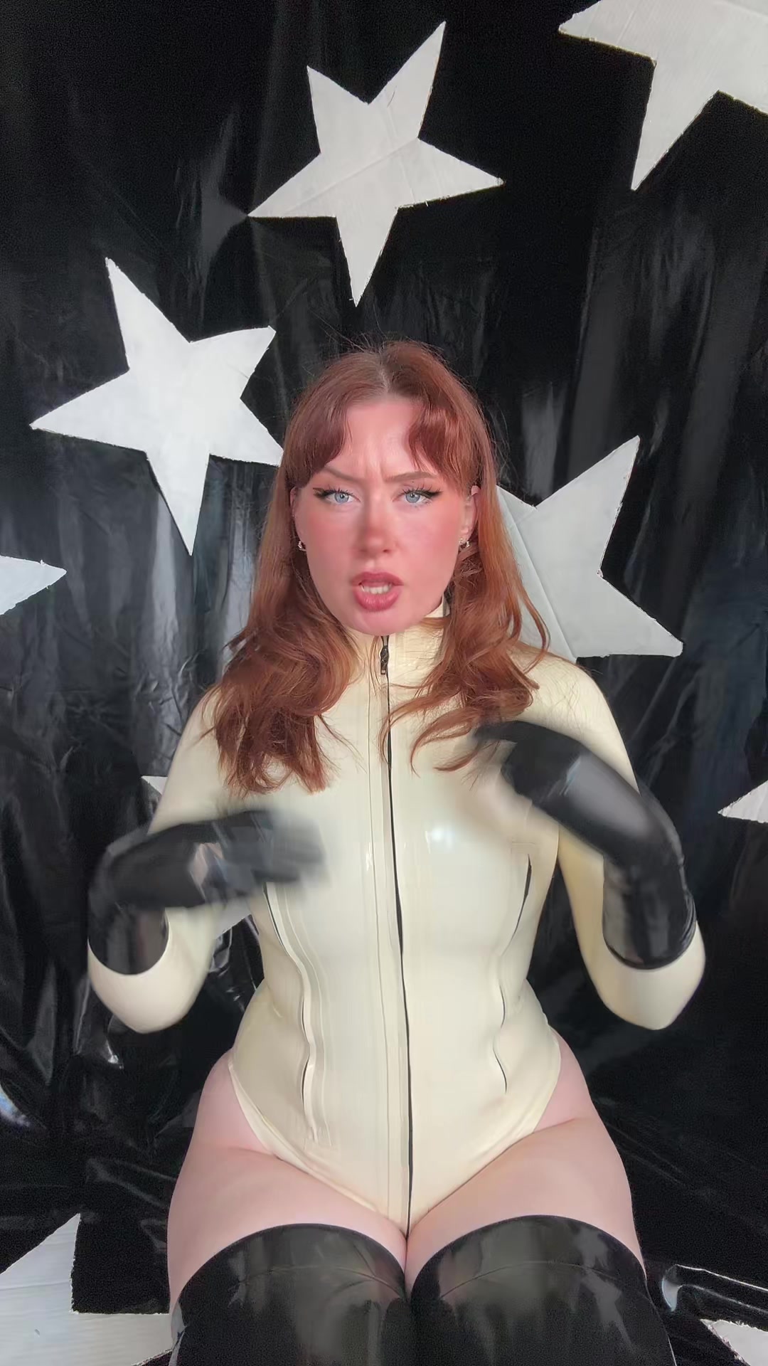 @marieoncamera