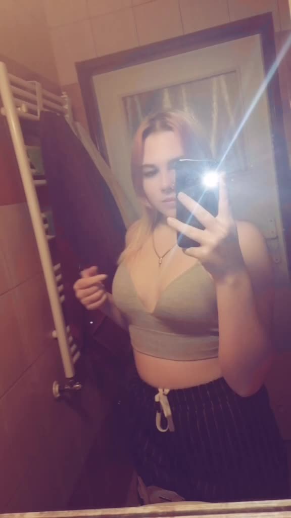 @Blondi09