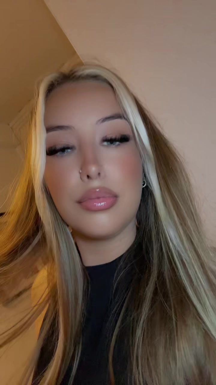 @courtneyjade_98