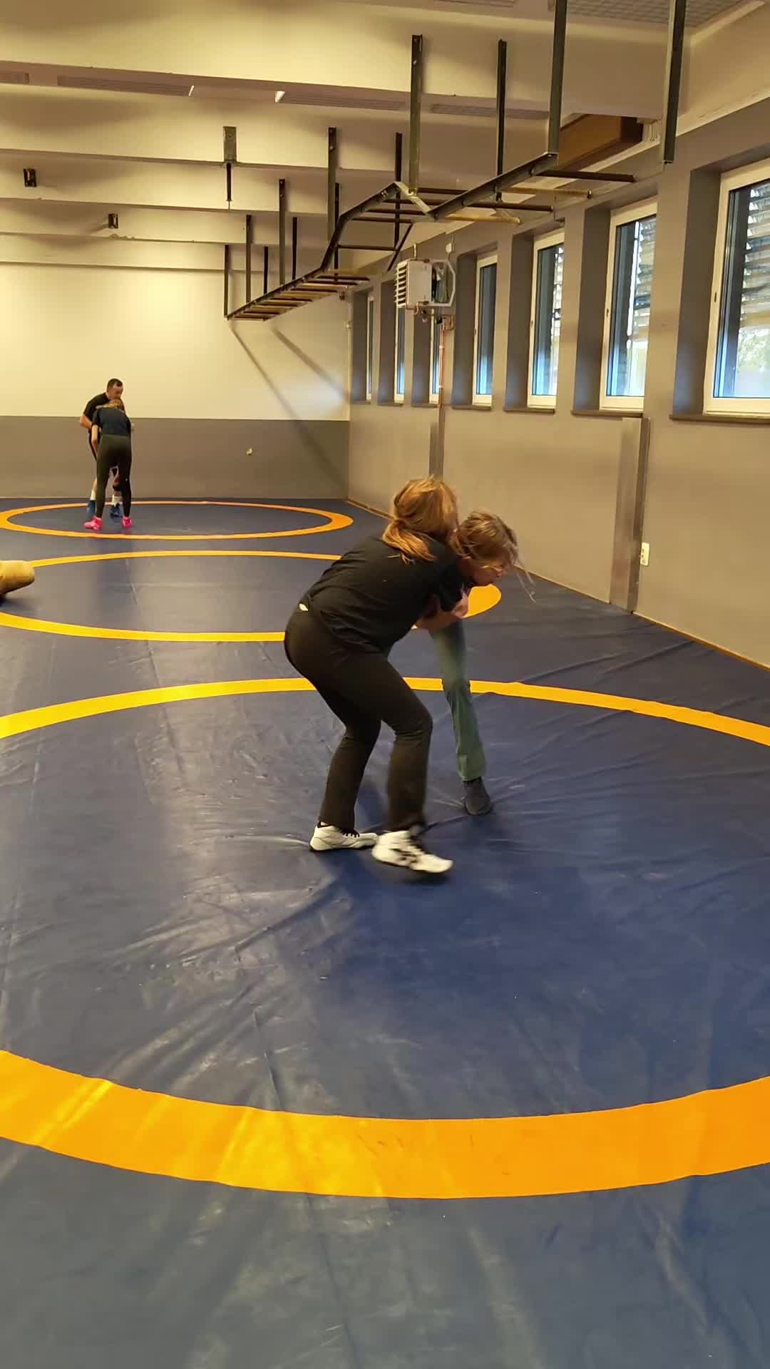 @wrestling with Kelly