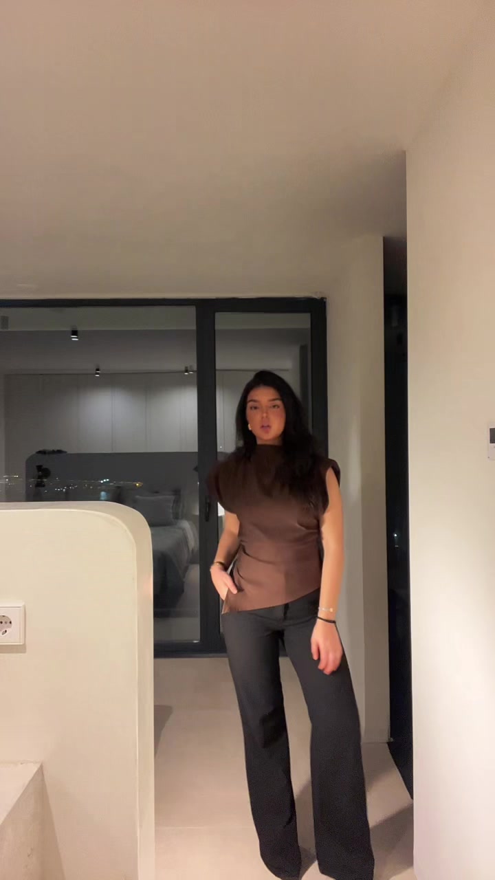 @adrianagago