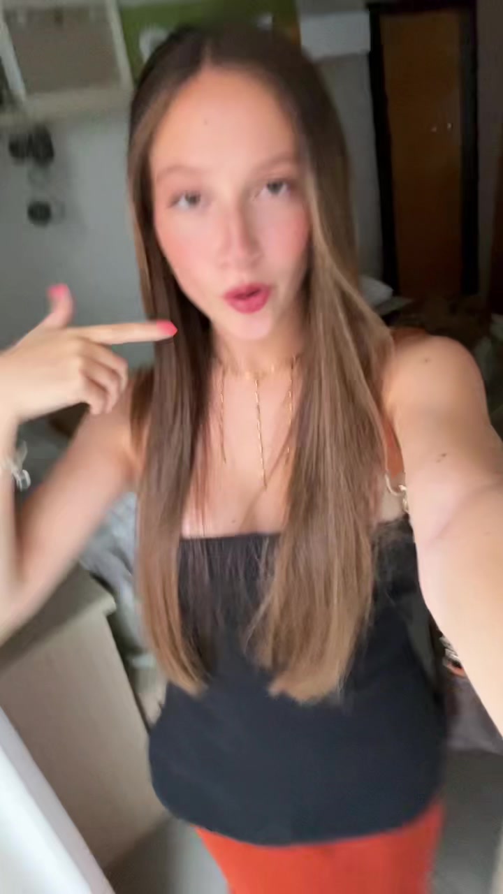 @&Agrave;ngela