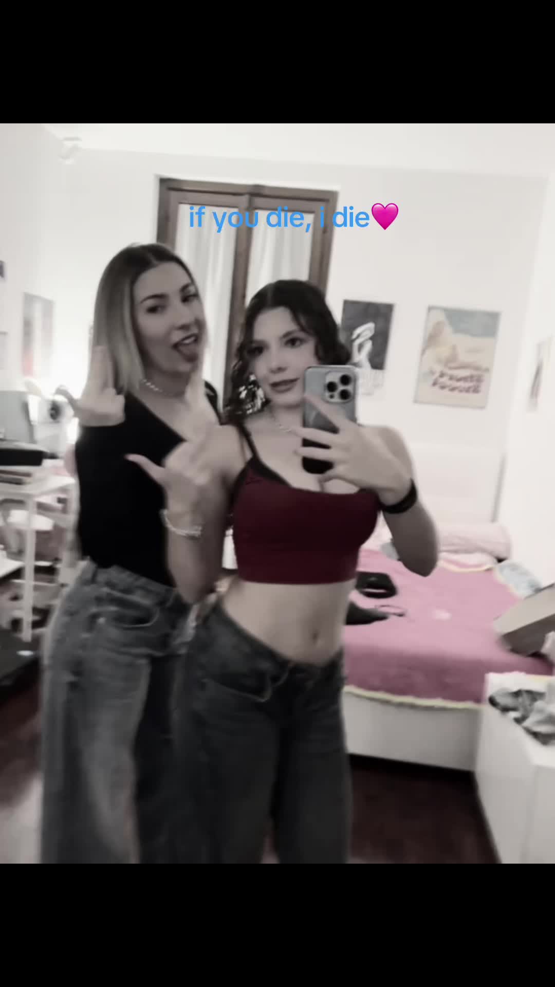 @𝒢