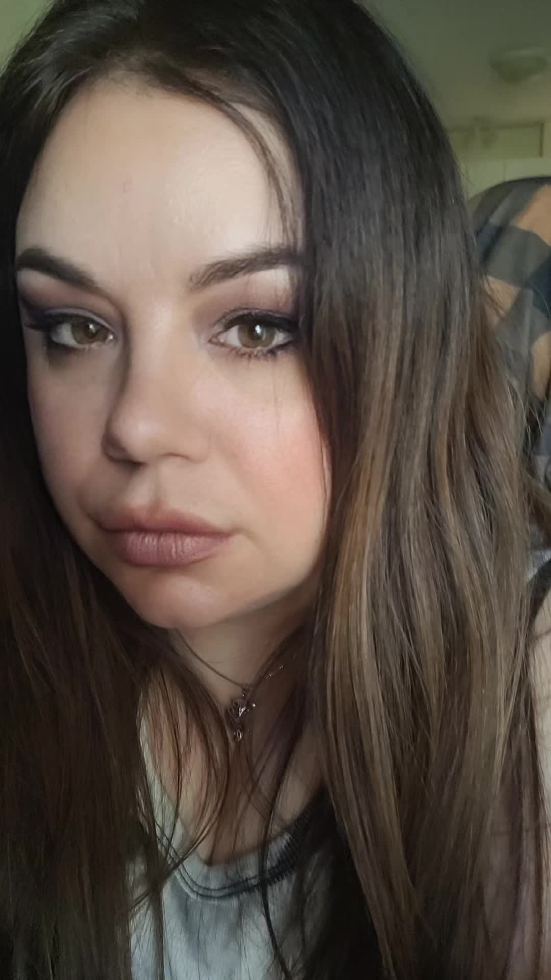 @MandelaChrissix