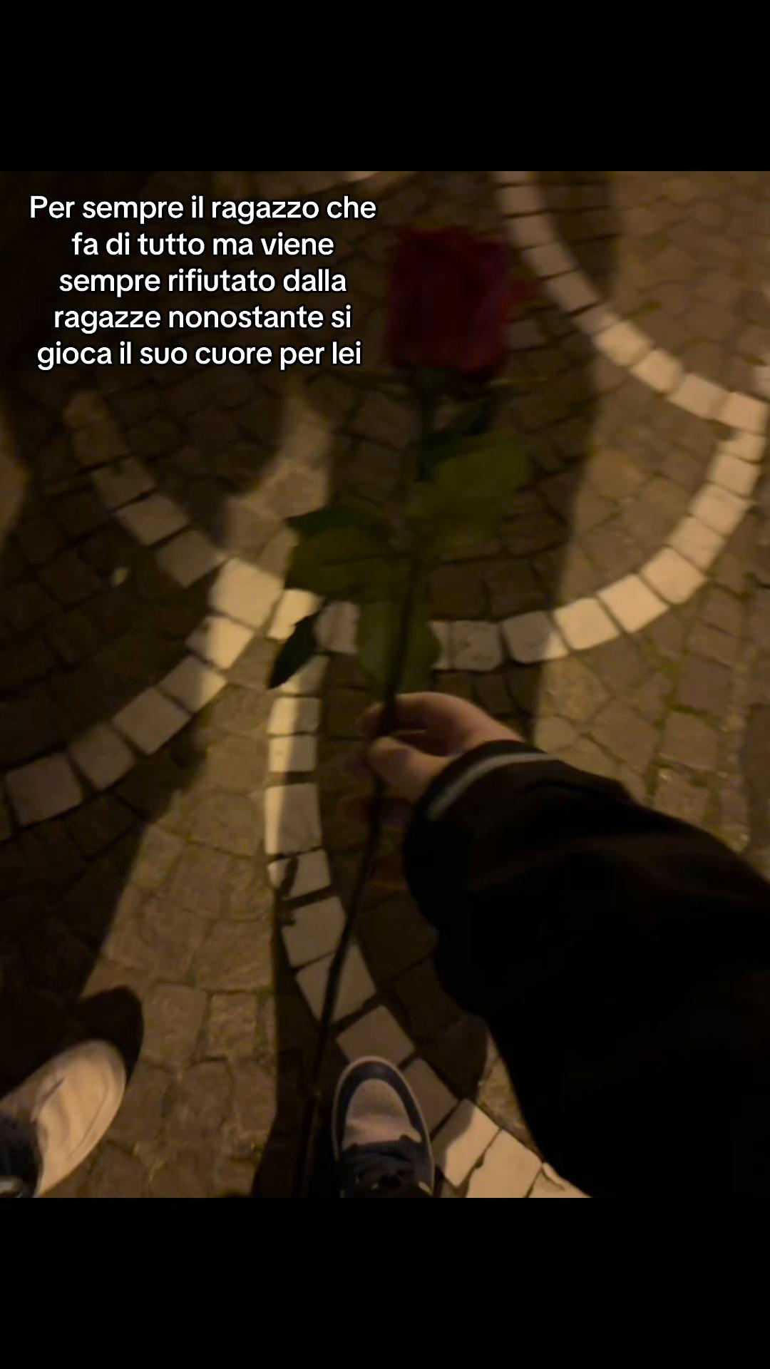 @══━