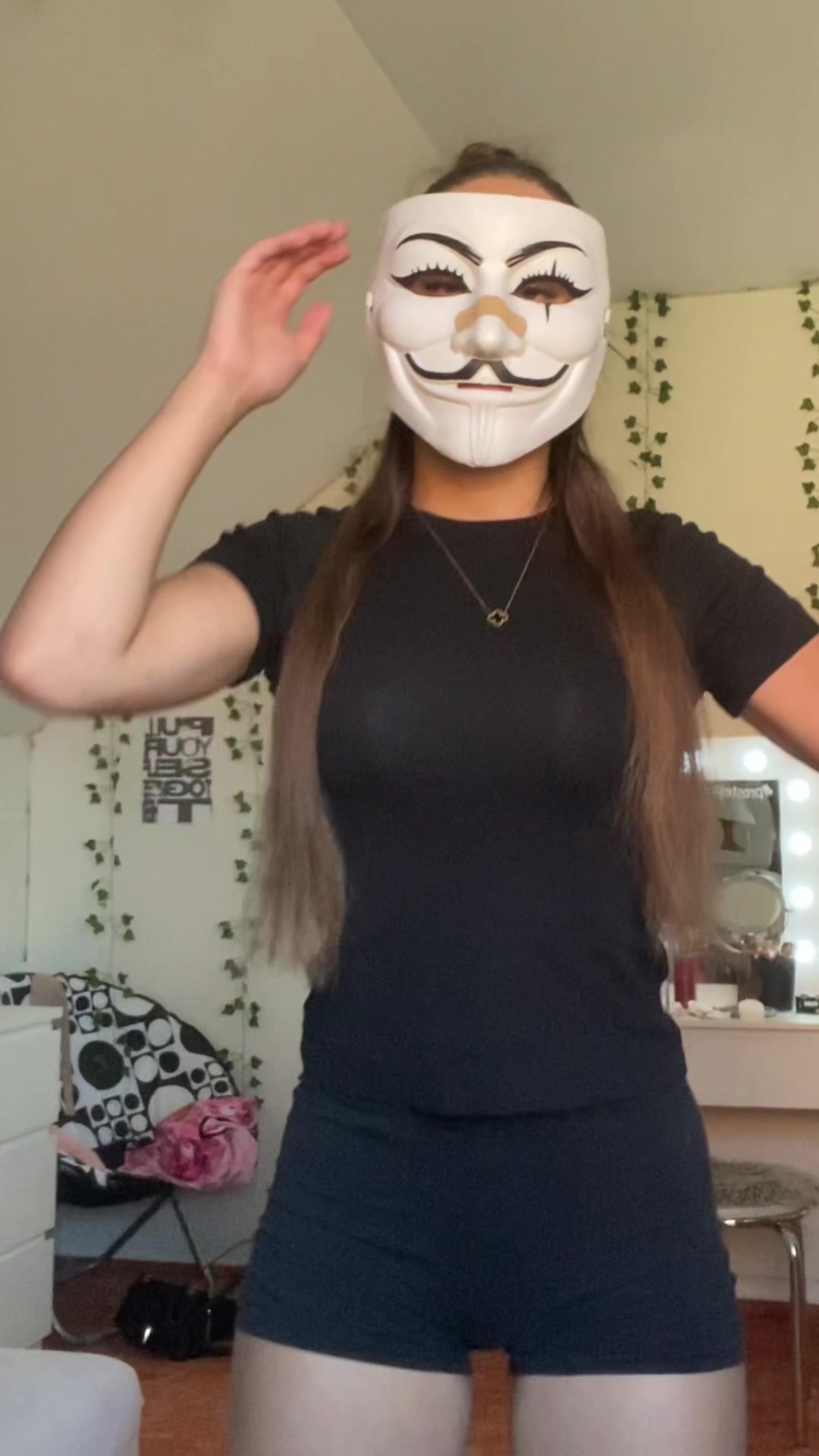 @𝐇𝐀𝐍𝐍𝐀🎀