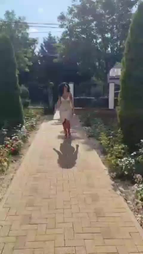 @Anca Botezatu
