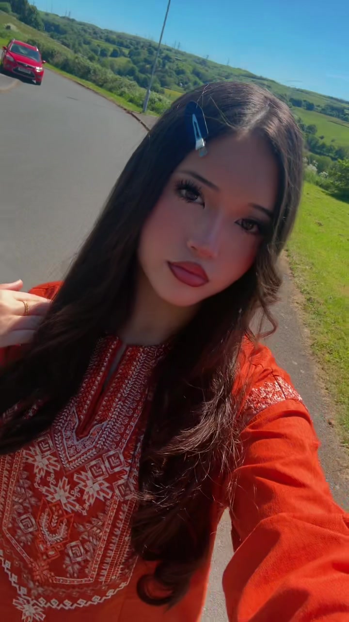 @𝒜𝒻𝓈𝒶𝓃𝒶🌺