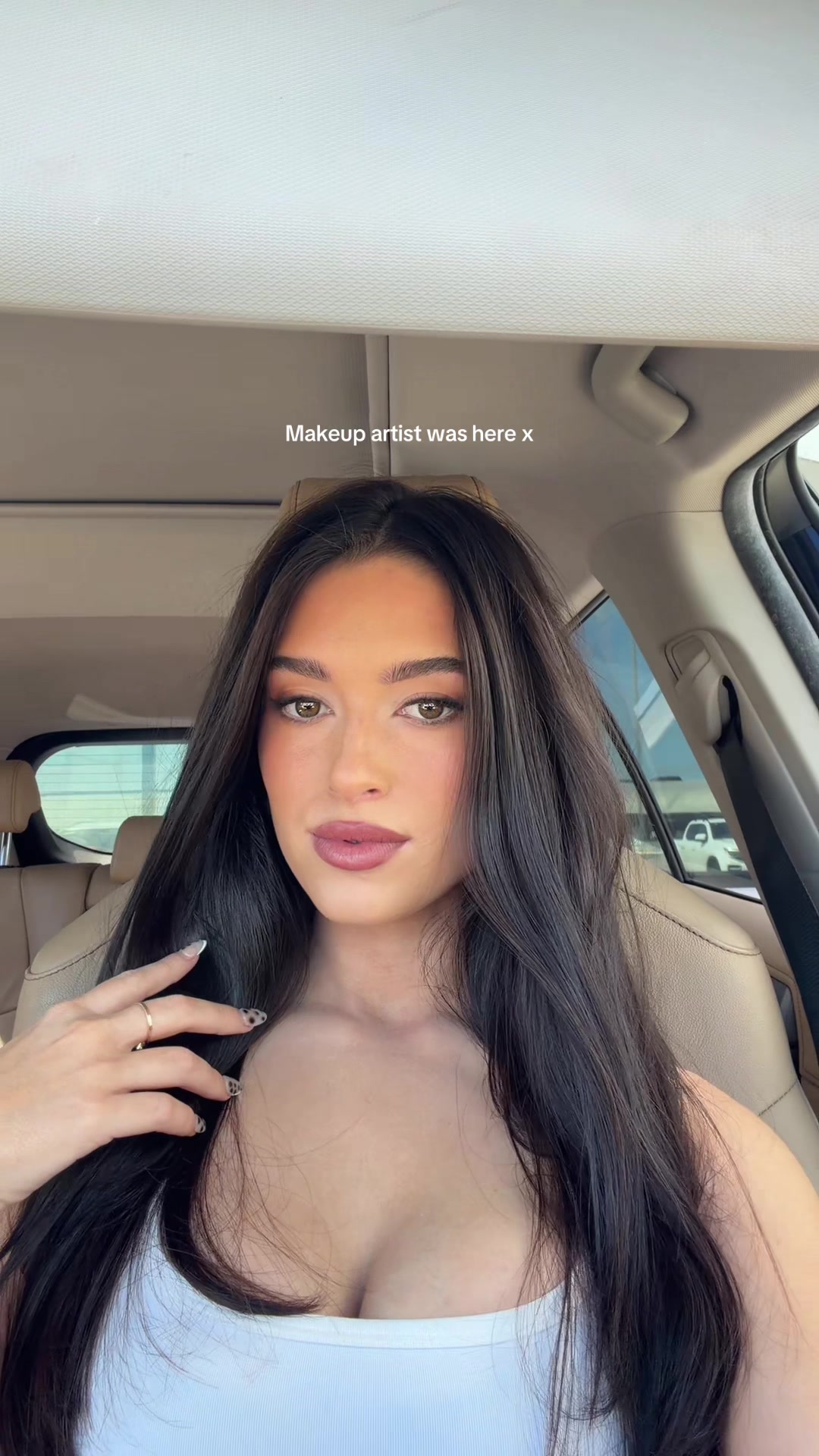 @zoehealyyyy
