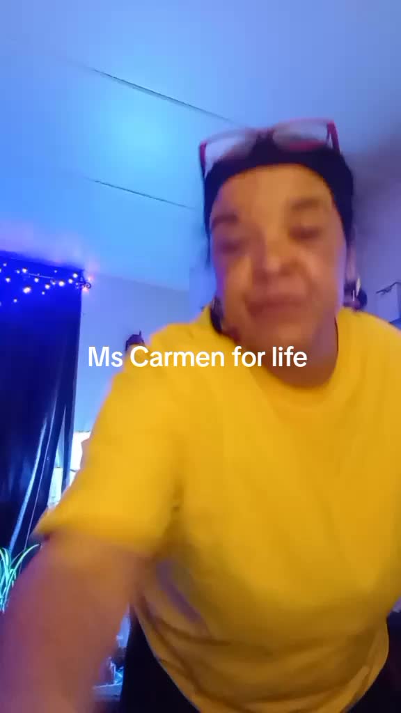 @Ms Carmen