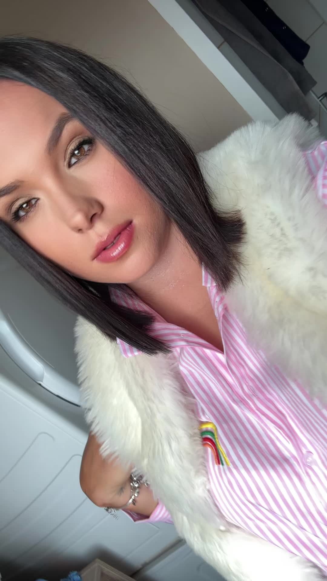 @😈