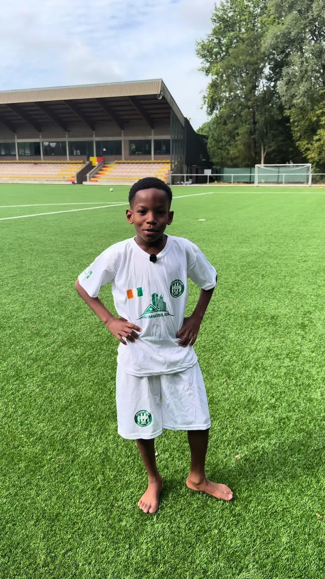 @Avenir PRO FOOTBALL CLUB