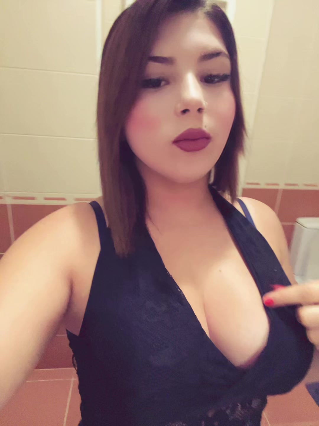 @xvazra00