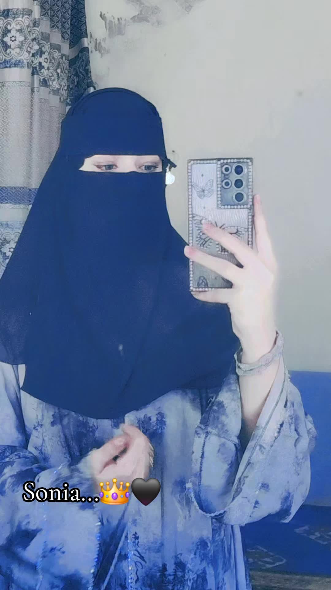@sonia...49