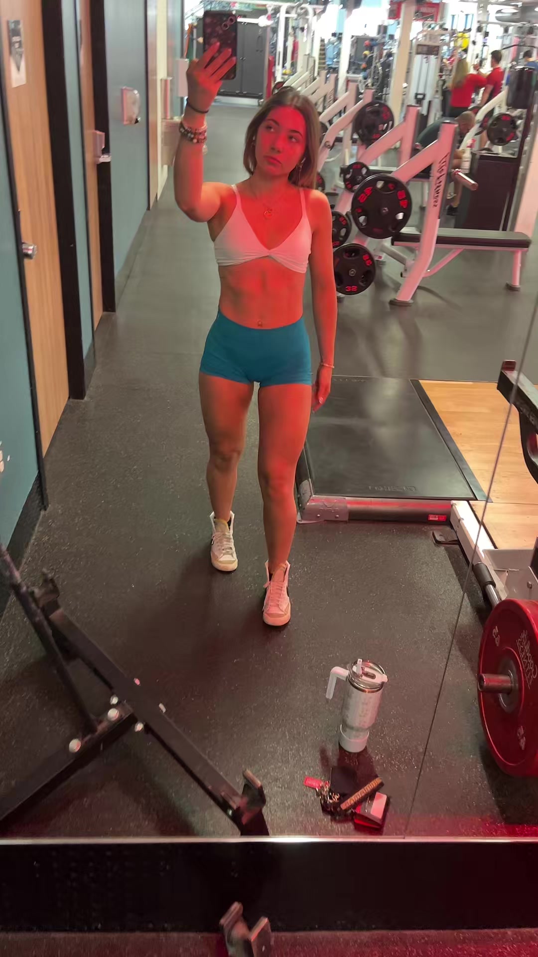 @liorahmadina