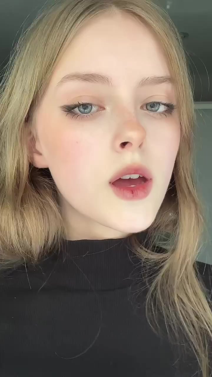 @Fakkumeinu