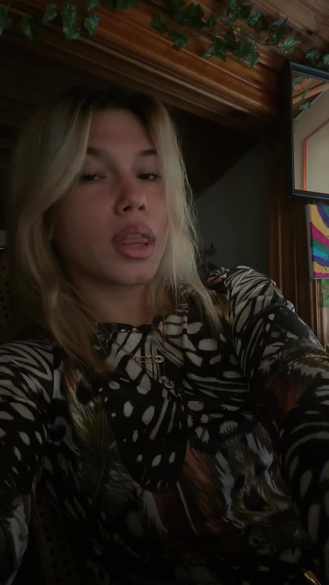 @emmanouuil