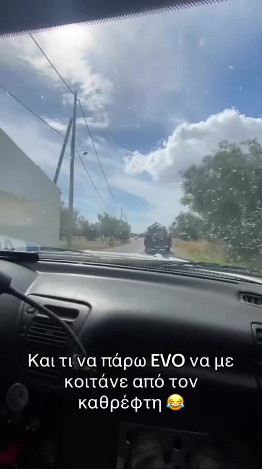 @D1mhtris._