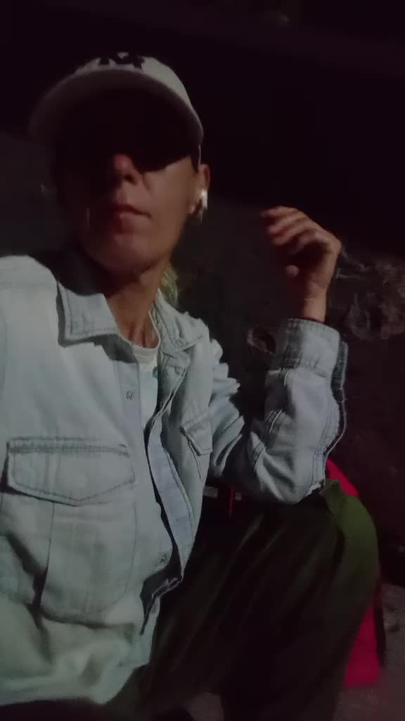 @Ana Florentina