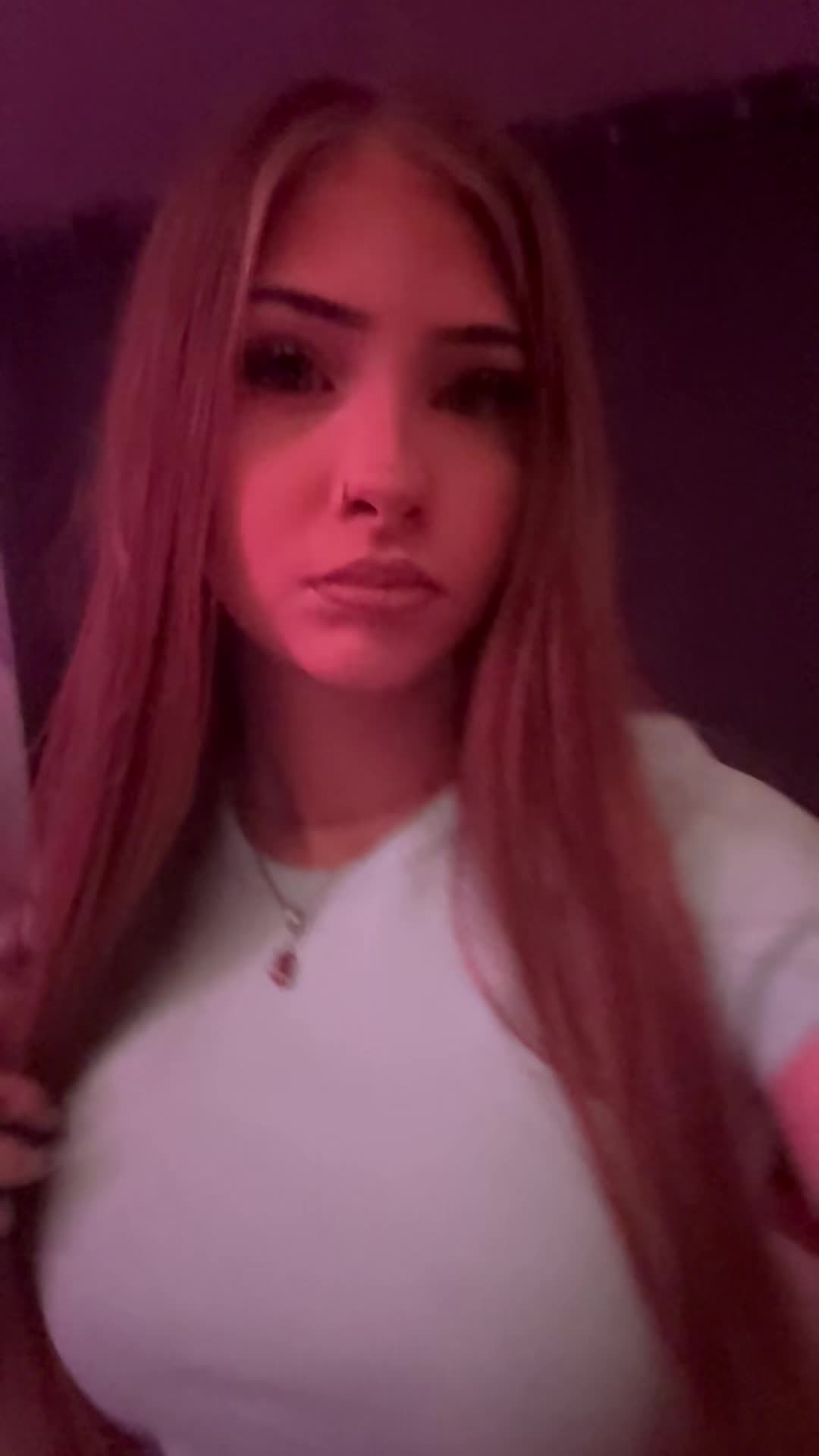 @&deg;❀⋆.ೃ࿔*:･