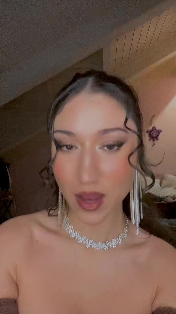 @_Sara_