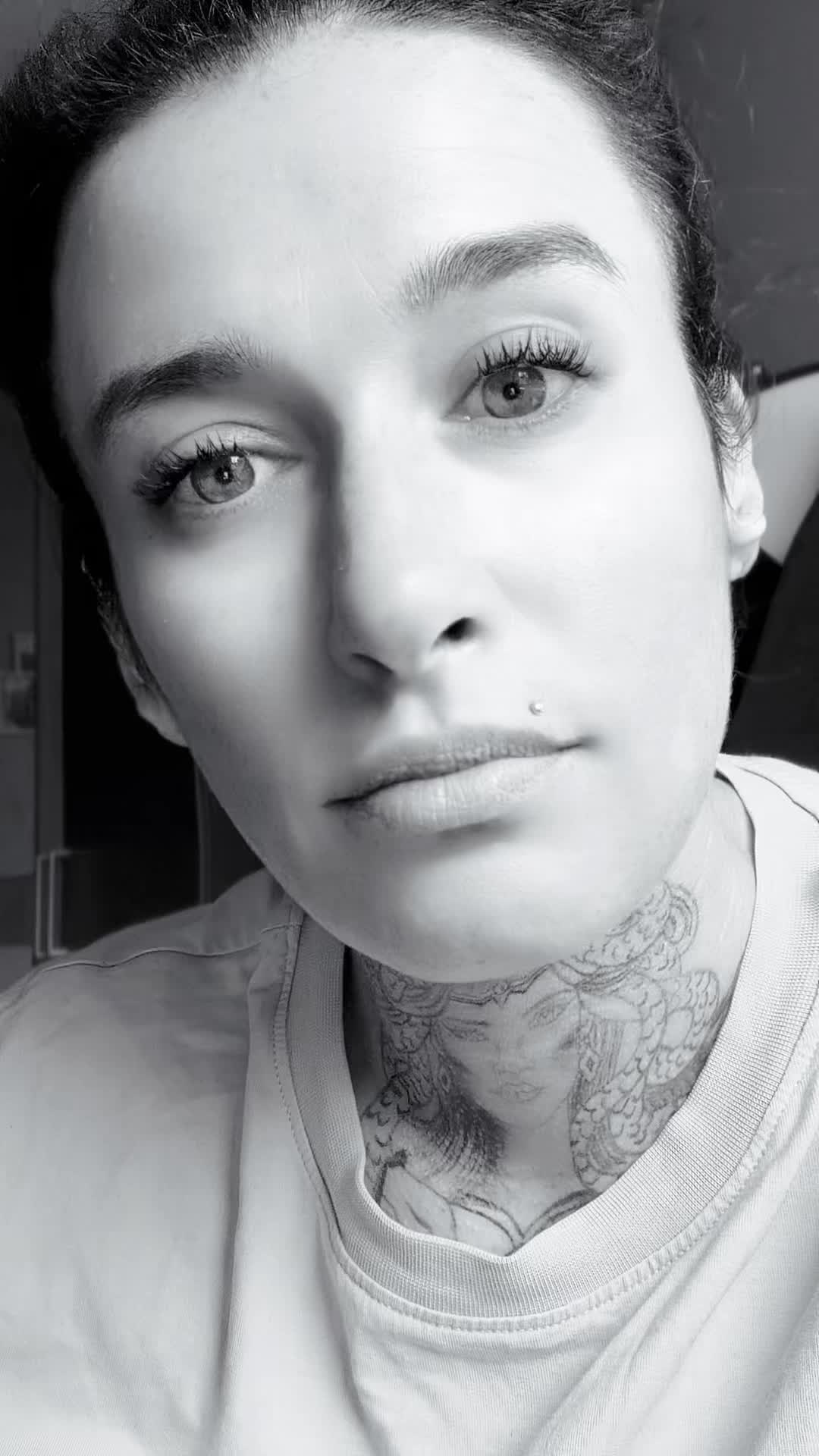 @🖤 𝐌𝐎𝐂𝐊𝐈𝐍𝐆𝐉𝐀𝐘🔥