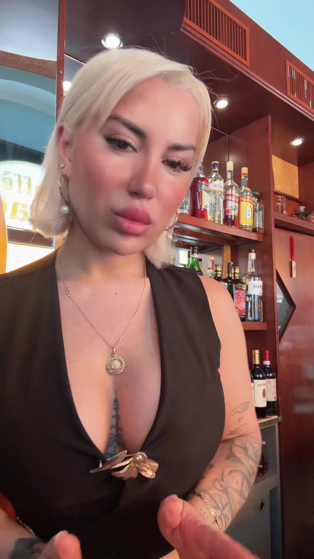 @Ela _entela