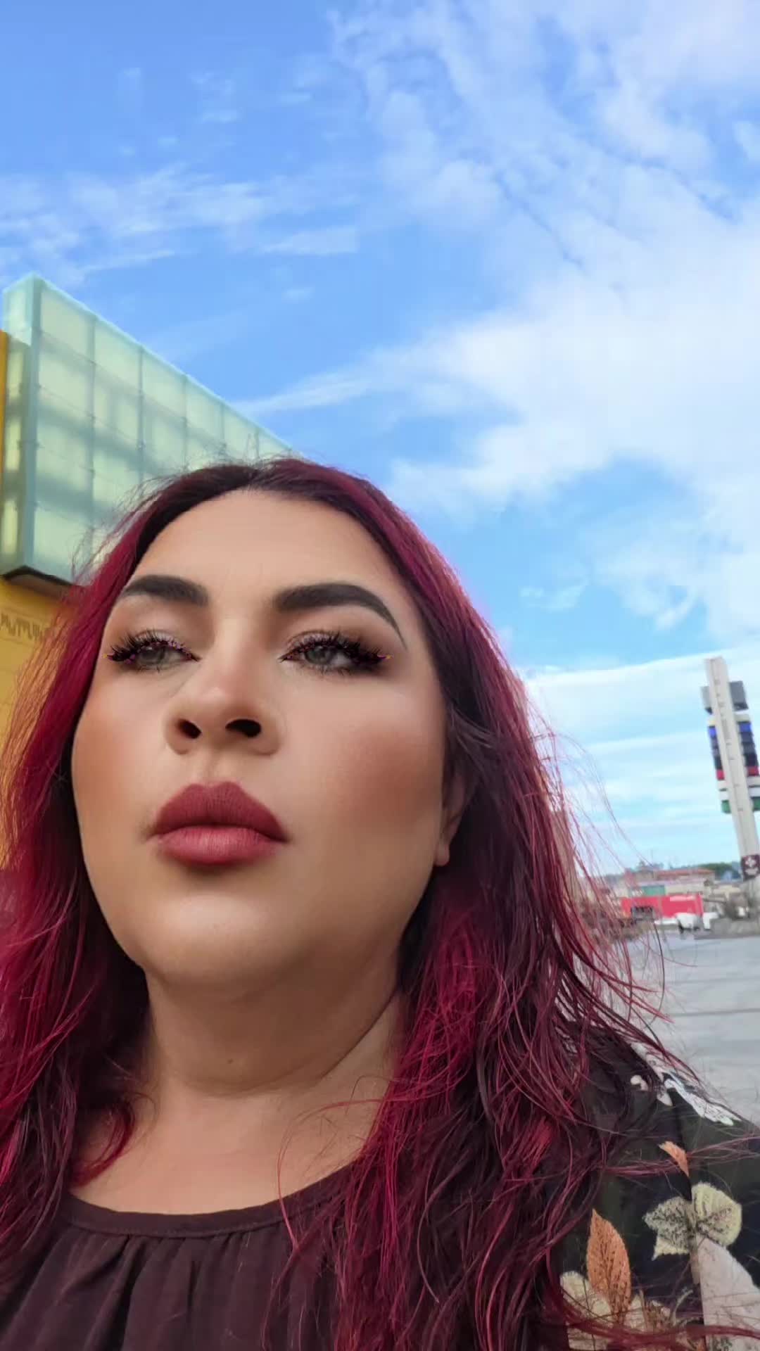 @mayra moreno