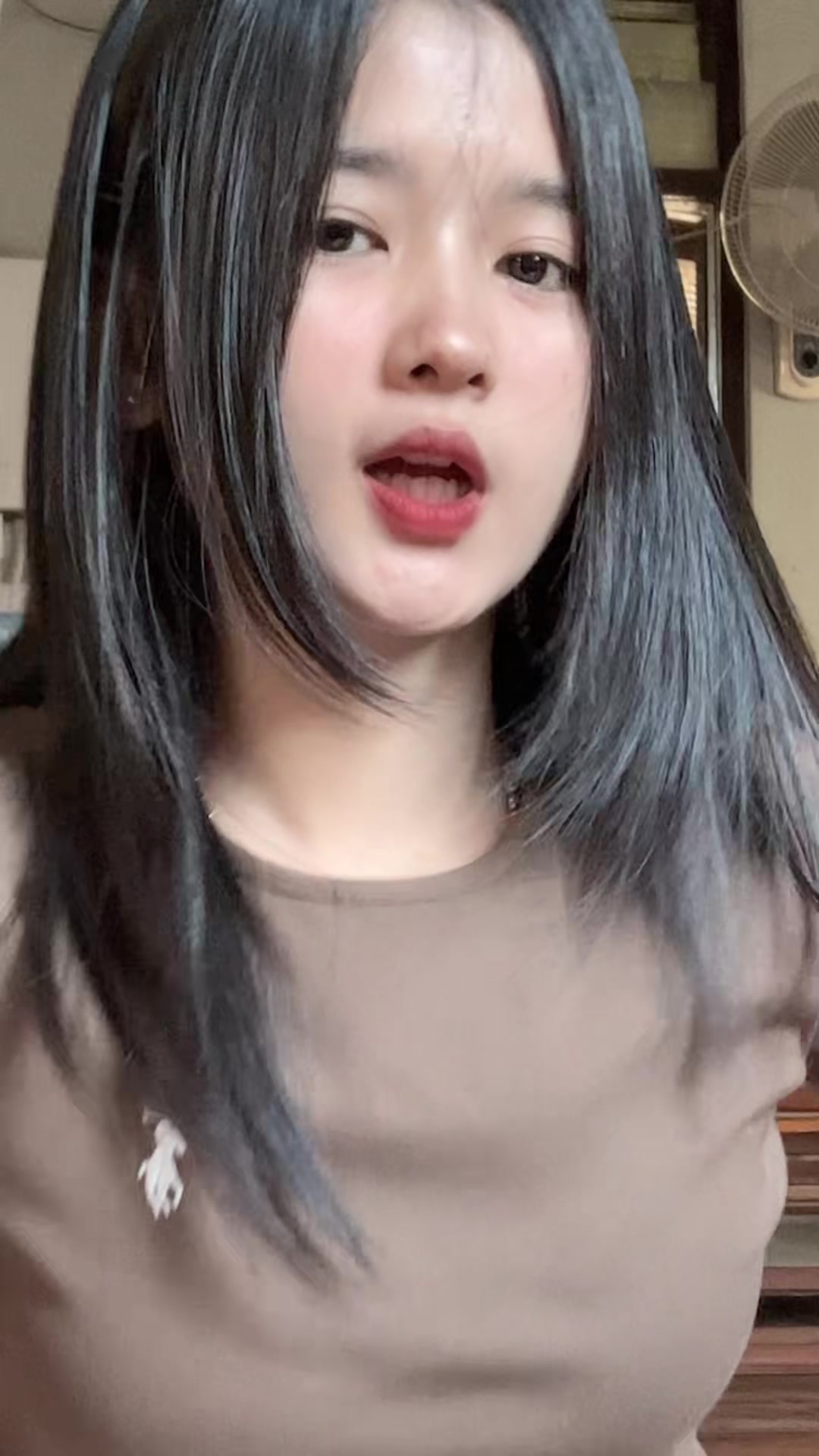 @Thiri Htet San💋