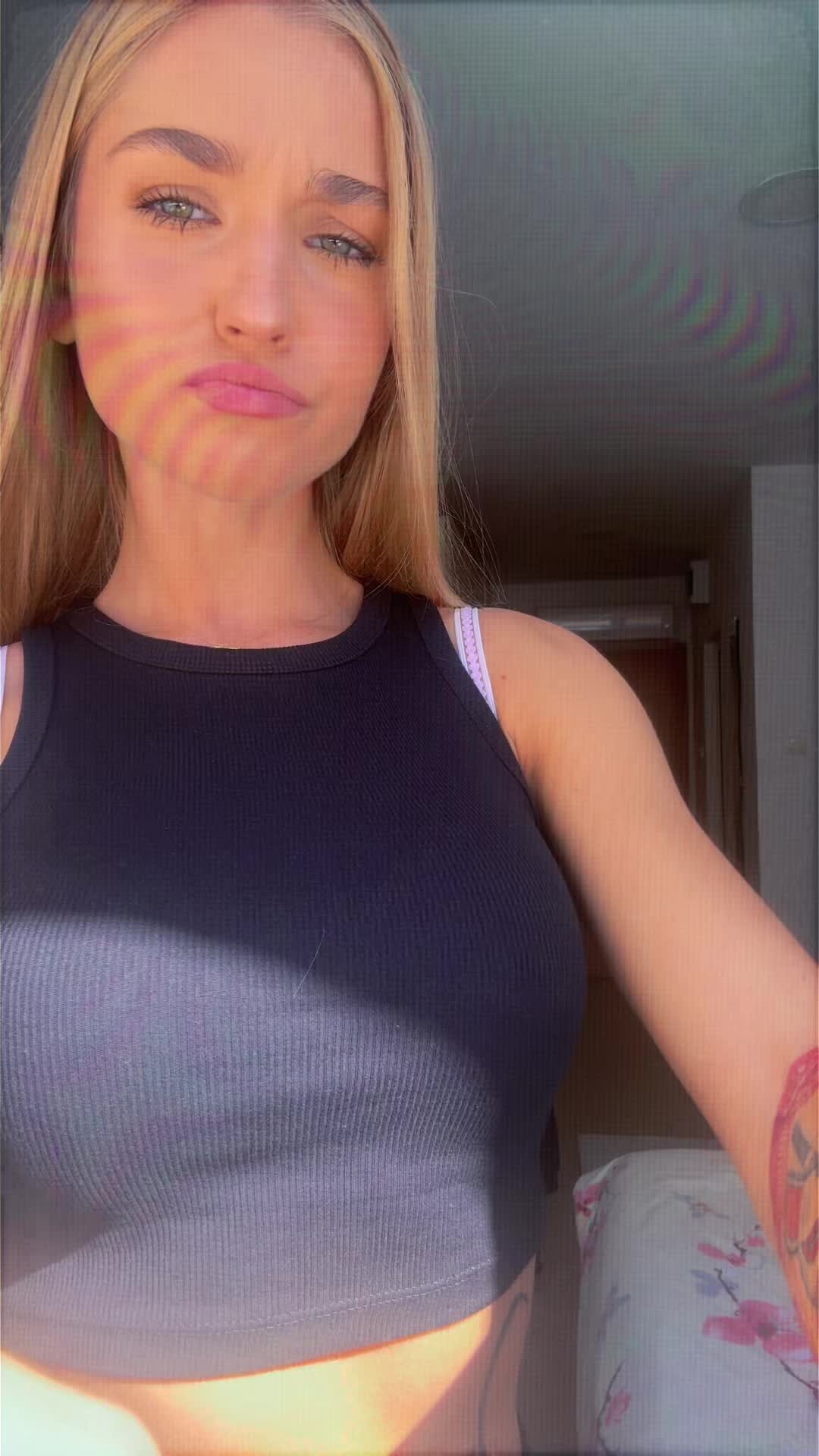@🪭