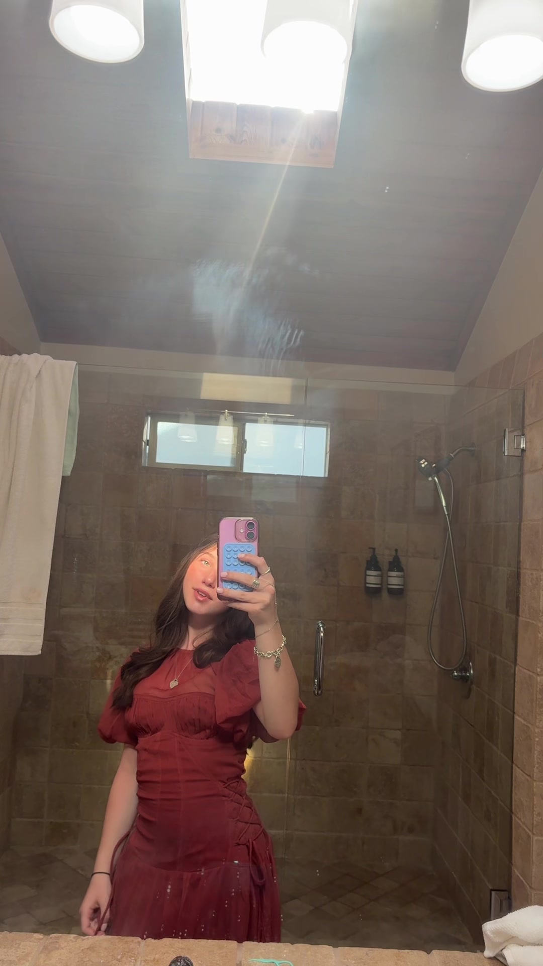 @rosieliberow