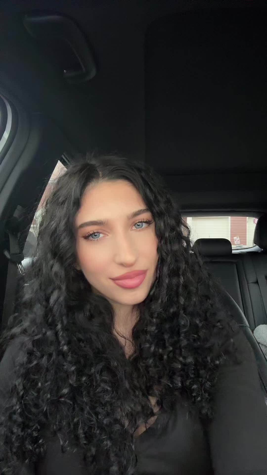 @avaminotti