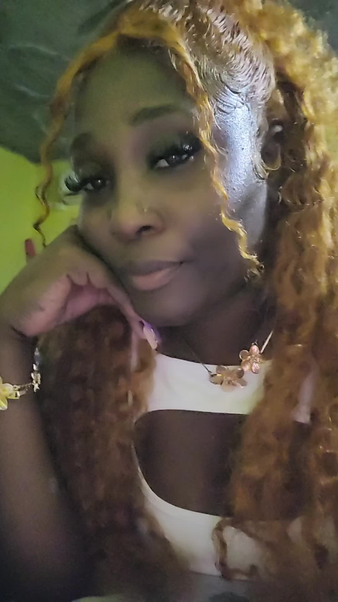 @queen_chrisy93