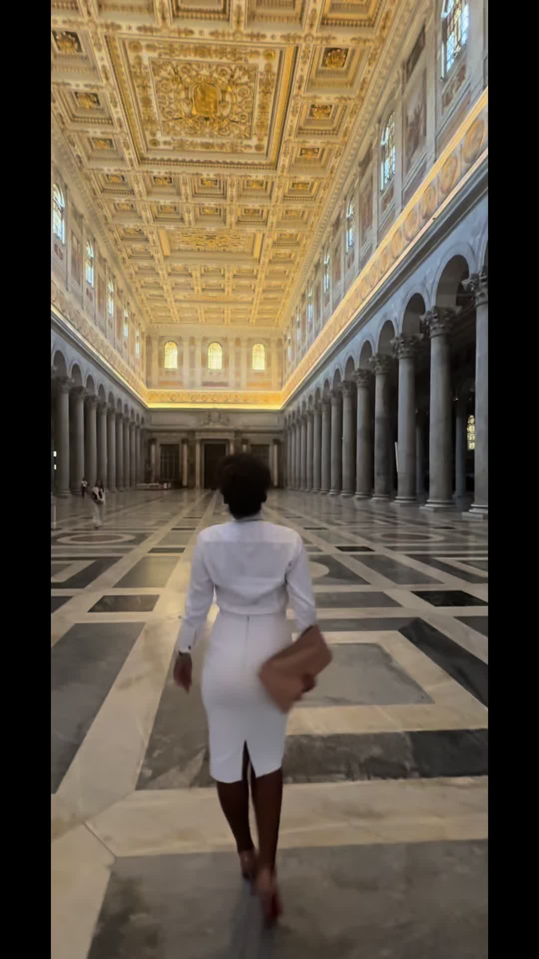@dominica_woman_strong