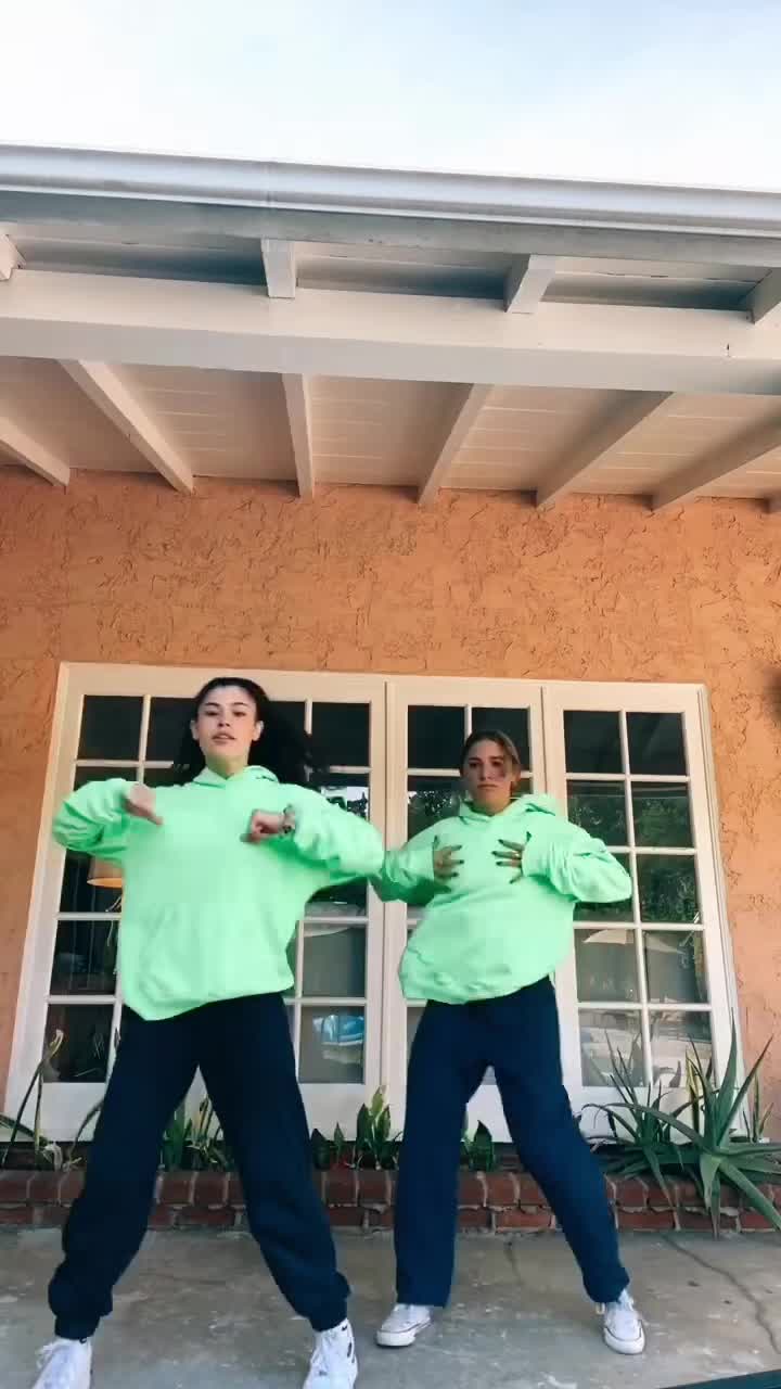 @o l d t i k t o k
