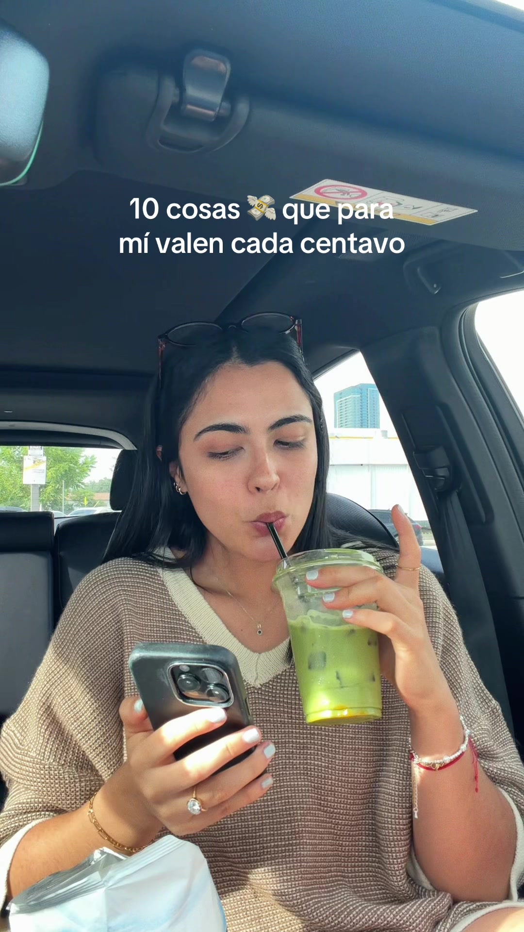 @Nutri&oacute;loga Brenda Rojas