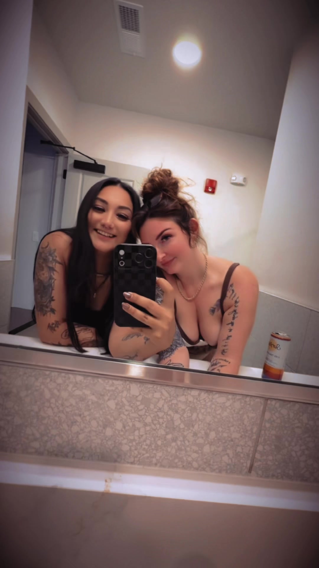 @•𝔥𝔢𝔞𝔱𝔥𝔢𝔯•
