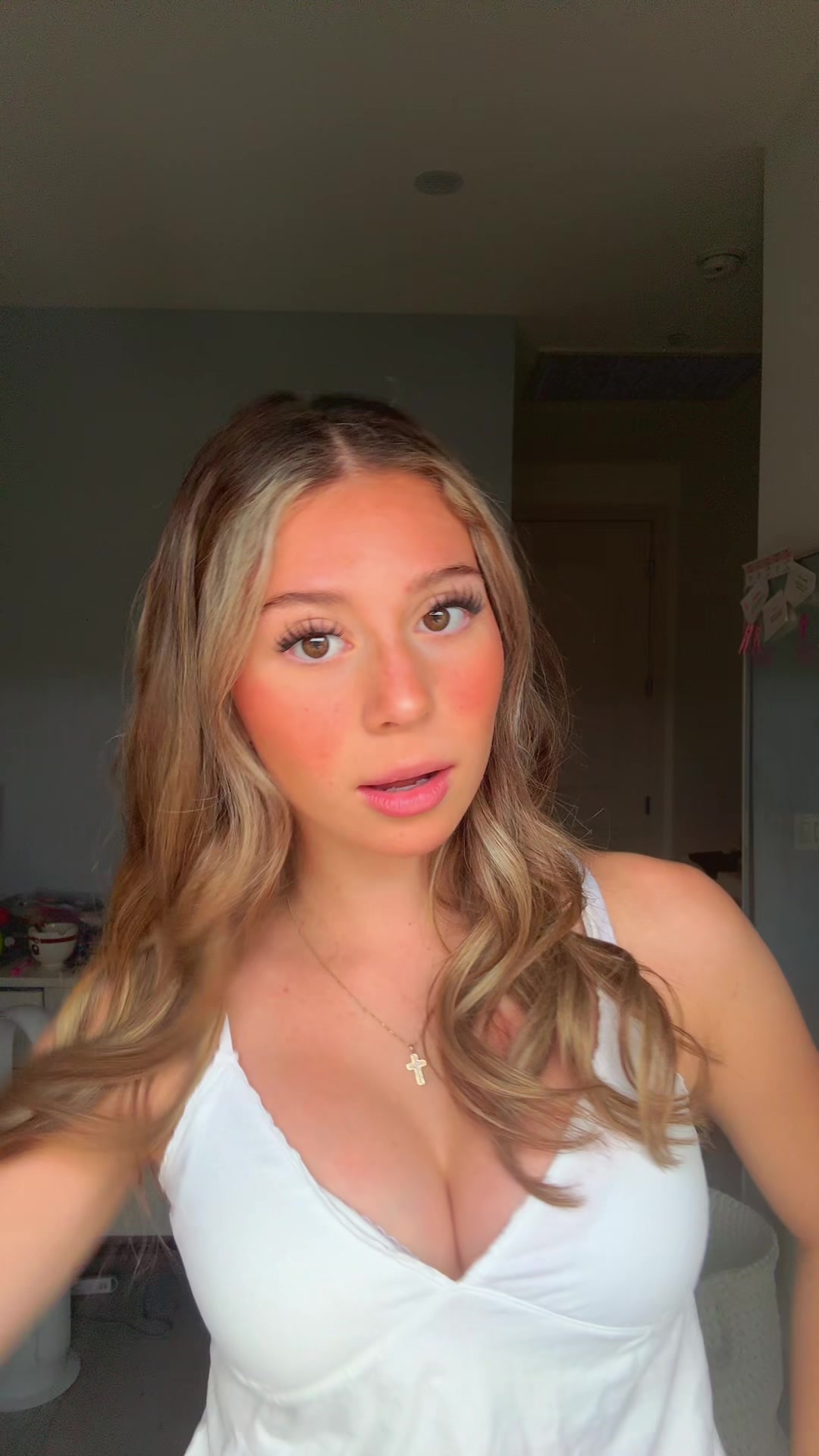 @ava estrada💐