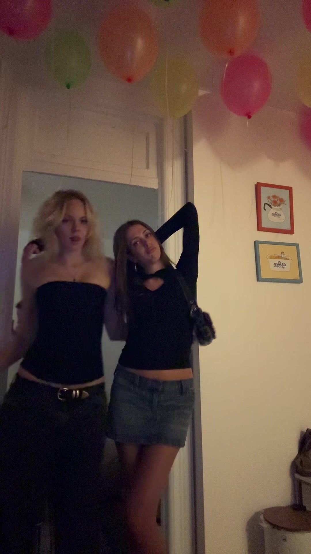 @ava🐞