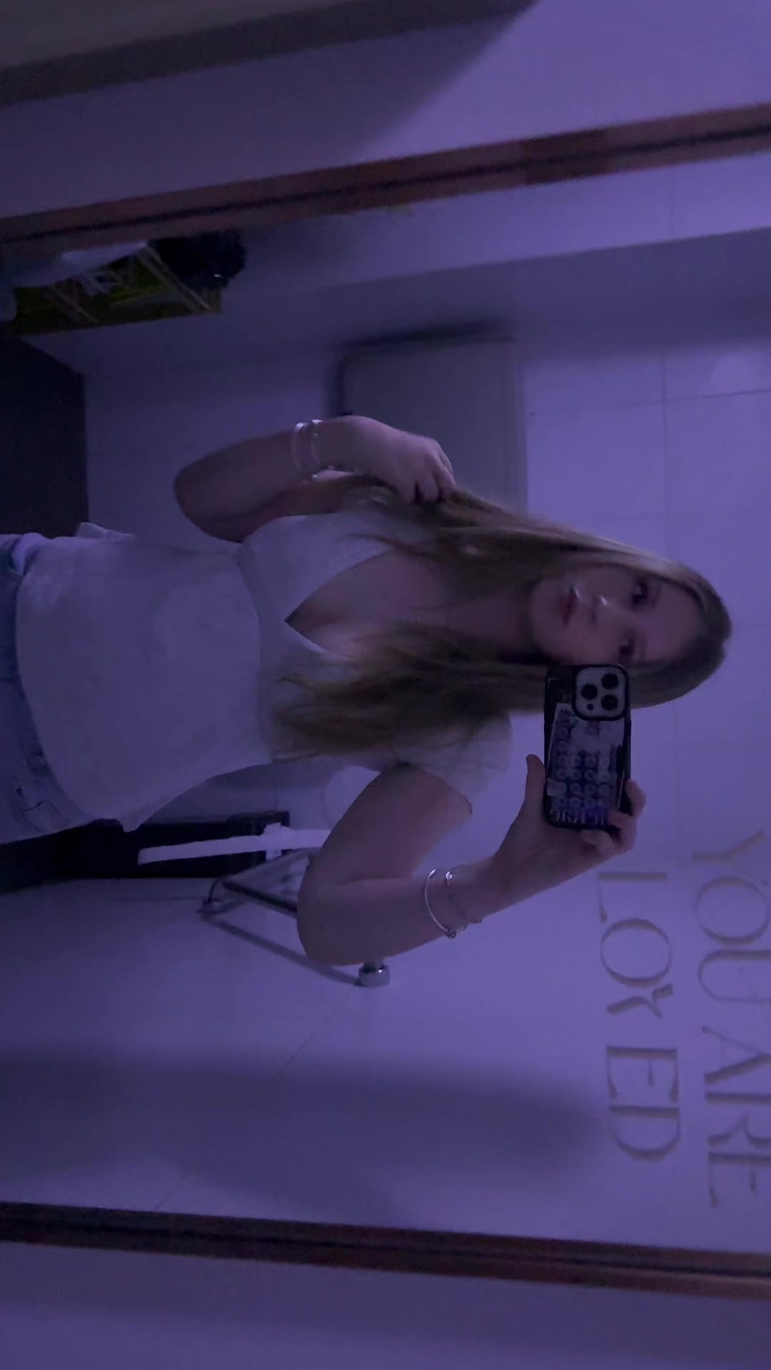 @𝐂𝐡𝐚𝐫𝐥𝐨𝐭𝐭𝐞