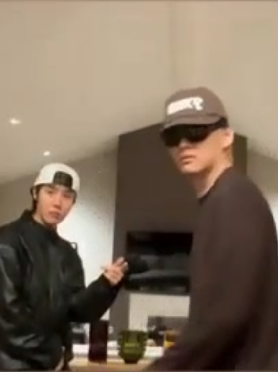 @H